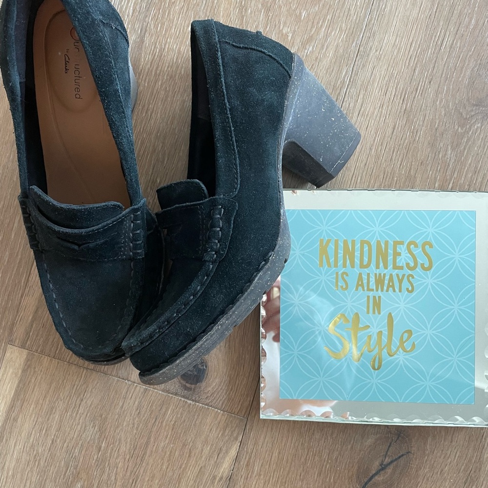 Clarks Unstructured Carleta Belle Black Suede Heeled Loafers